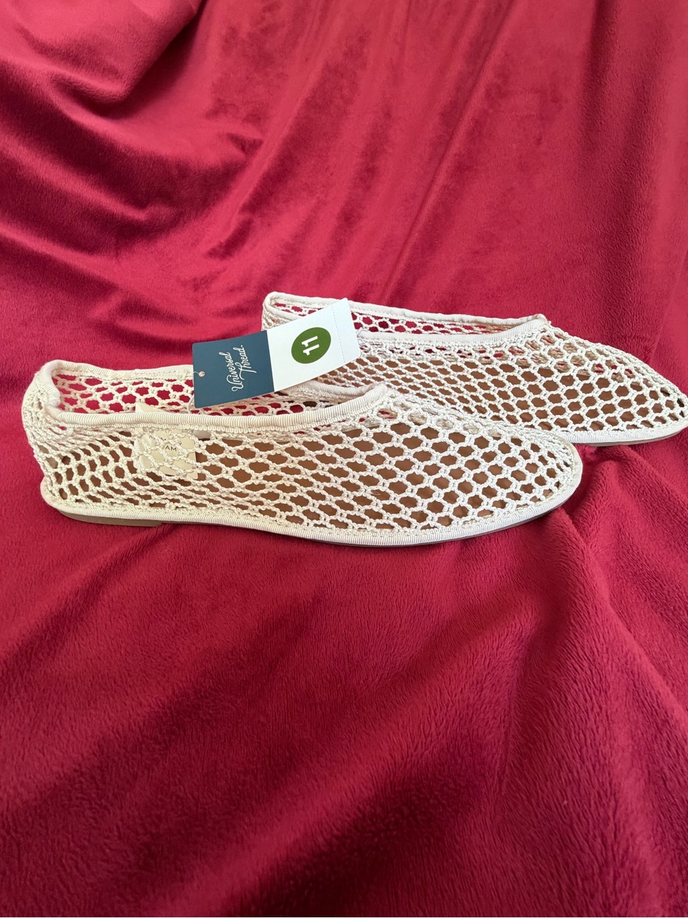 Universal Thread Cream Woven Mesh Slip-On Flats